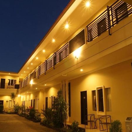 The Winner Premier Hotel Pemalang Экстерьер фото