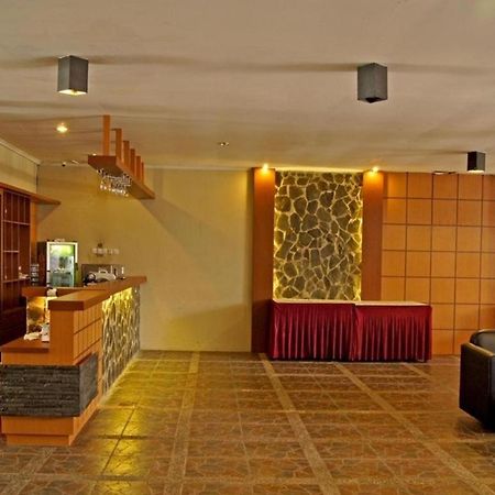 The Winner Premier Hotel Pemalang Экстерьер фото