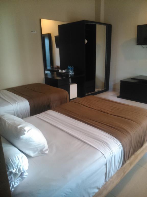 The Winner Premier Hotel Pemalang Экстерьер фото